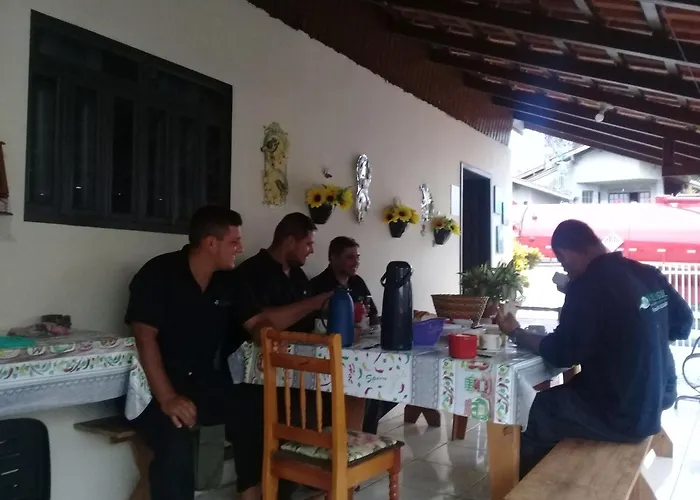 Hostel Cidade Das Flores 2